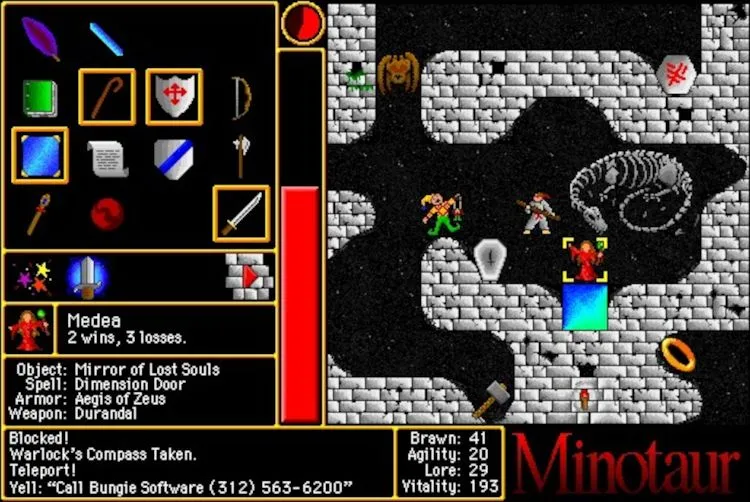 Ảnh chụp màn hình thể hiện chế độ nhiều người chơi trong game Minotaur: The Labyrinths of Crete.