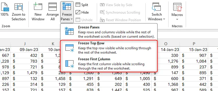 Các tùy chọn Freeze Top Row (Đóng băng Hàng Đầu tiên) và Freeze First Column (Đóng băng Cột Đầu tiên) được chọn trong Microsoft Excel.