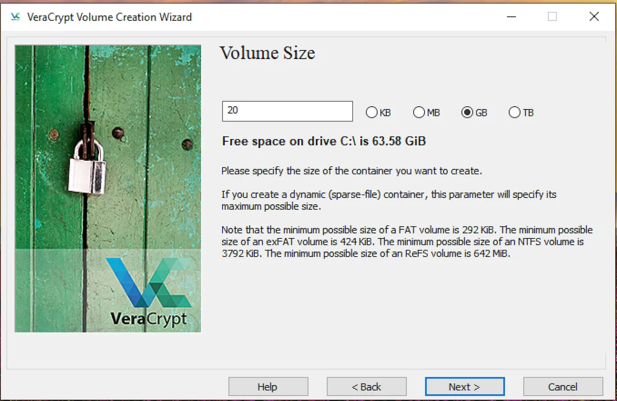 Cài đặt kích thước dung lượng cho volume mã hóa VeraCrypt mới, dựa trên dữ liệu cần sao lưu và dung lượng ổ cứng.