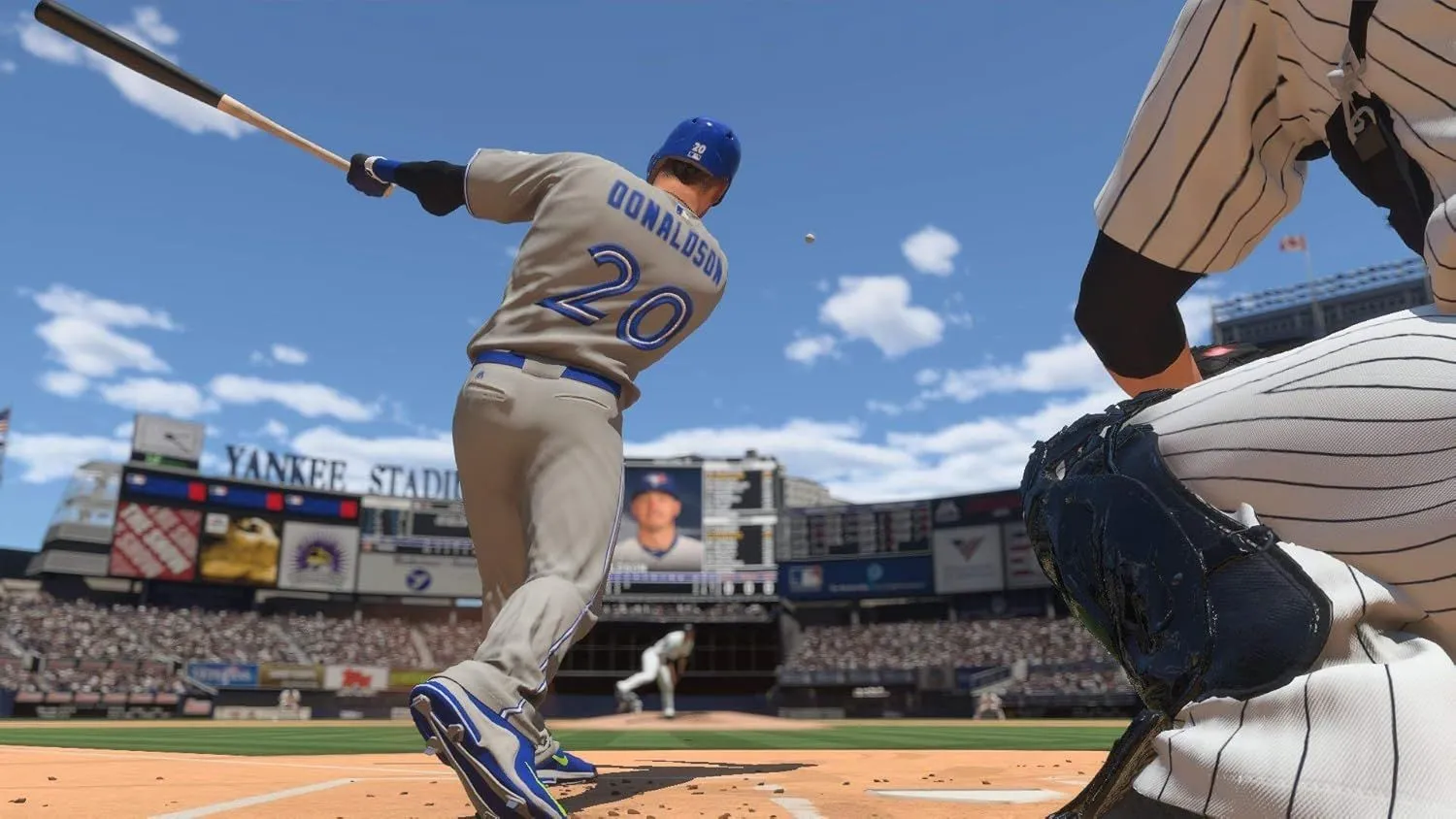 Cầu thủ Josh Donaldson trong game MLB The Show 16, thể hiện tính năng Sounds of the Show cho phép tùy chỉnh nhạc nền theo từng khoảnh khắc.