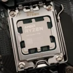 CPU AMD Ryzen 7 7700 trên bo mạch chủ ASRock B650M PG Riptide