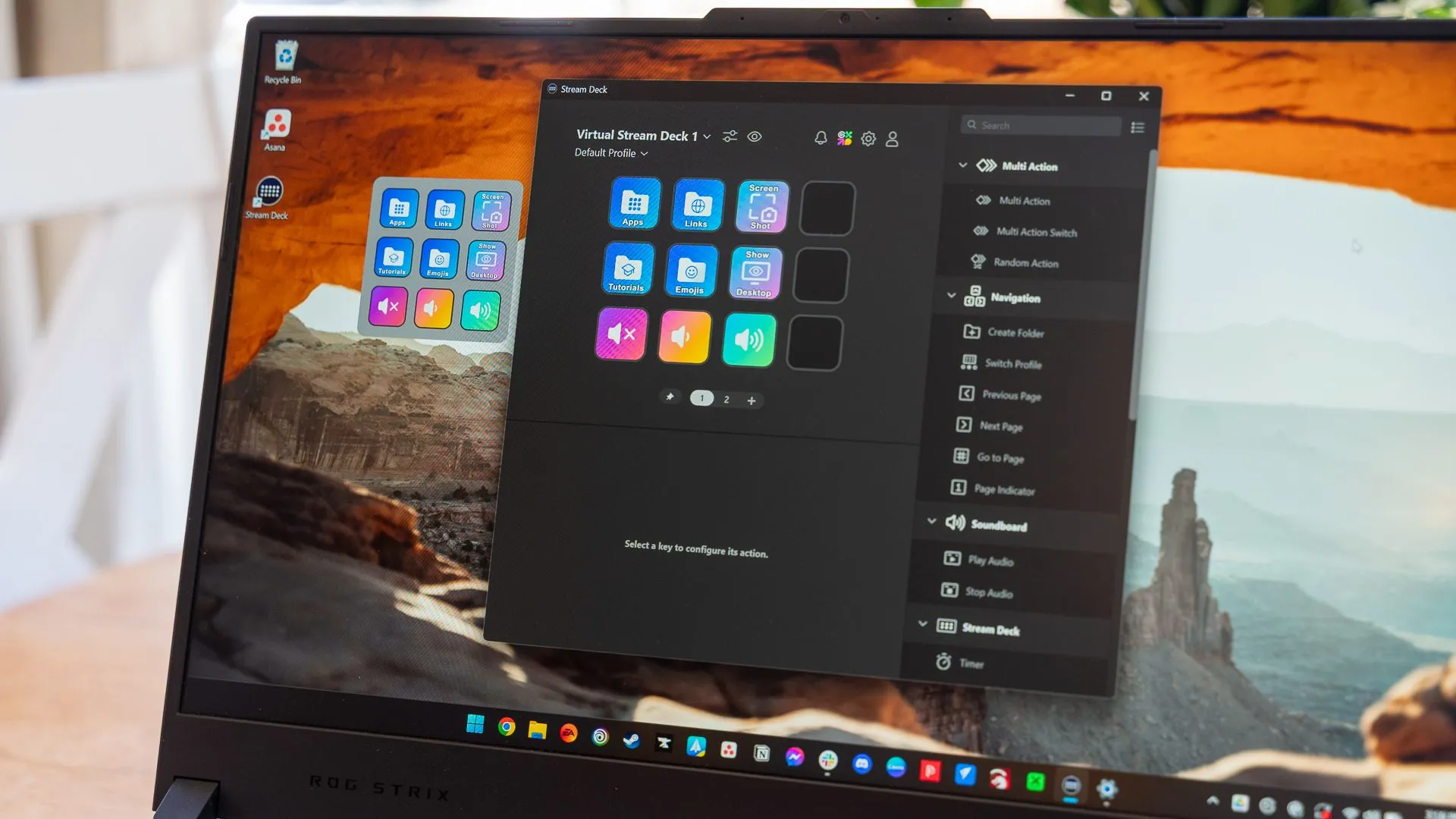 Elgato Virtual Stream Deck đang hoạt động trên máy tính xách tay Windows, thể hiện khả năng tương thích ứng dụng bền bỉ của nền tảng này.