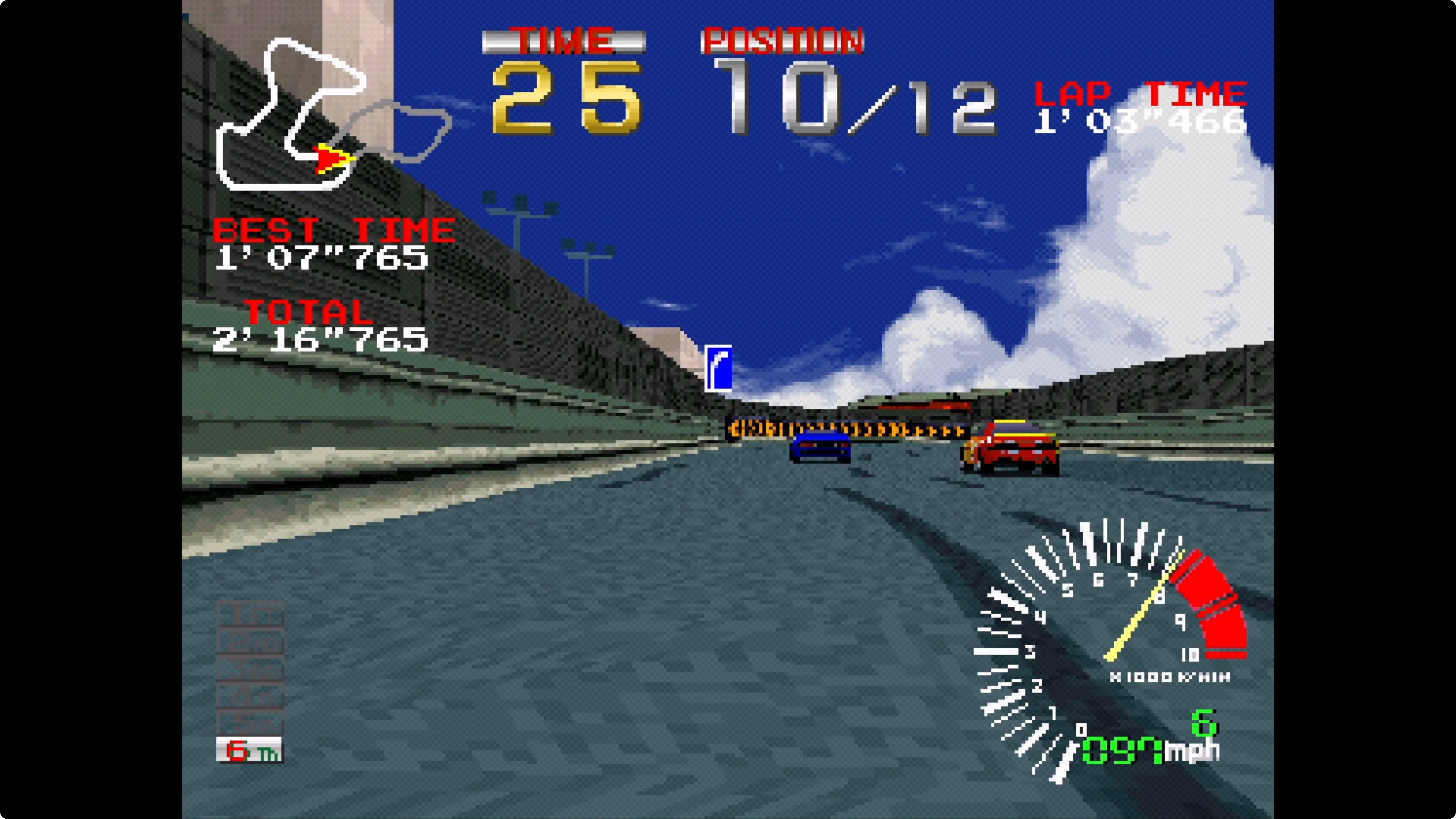 Game đua xe Ridge Racer từ PlayStation đang chạy trên Apple TV, thể hiện hình ảnh và trải nghiệm chơi game giả lập.