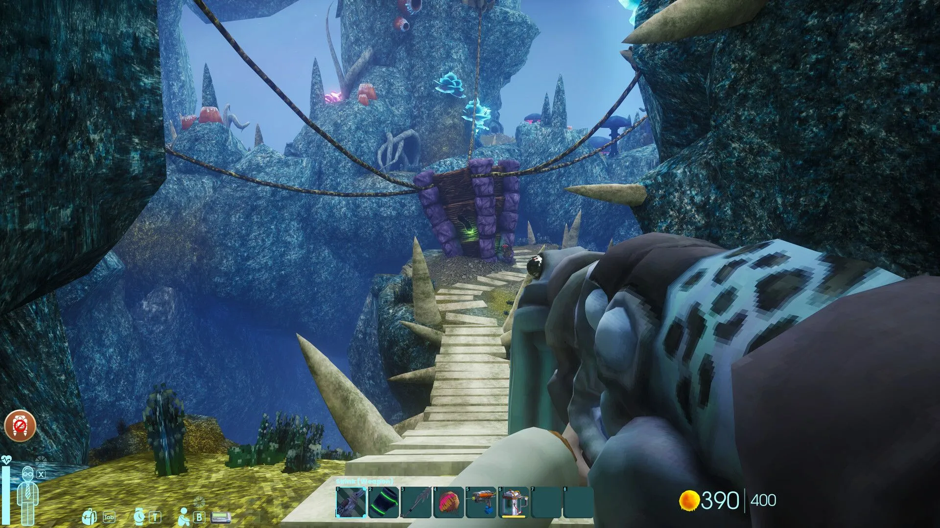 Gameplay Abiotic Factor mô tả cảnh nhà khoa học khám phá hành lang đổ nát