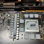 Keo tản nhiệt và thermal pad cũ trên card AMD RX 6800 XT bị khô