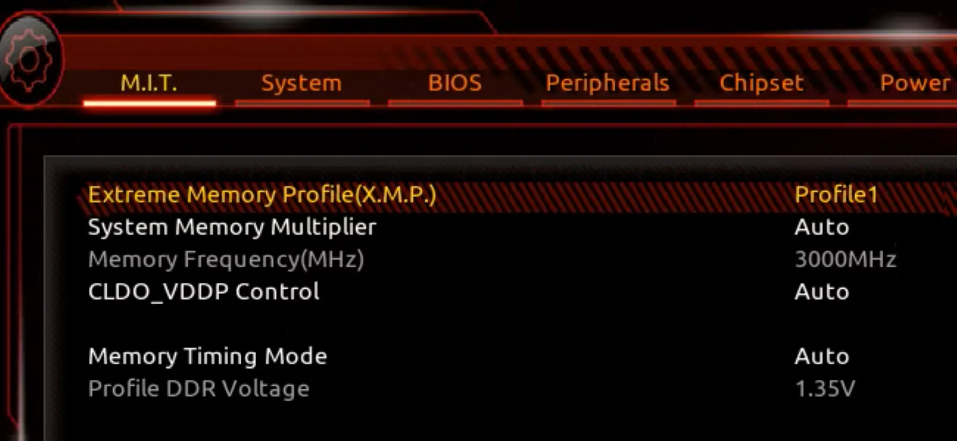Màn hình cấu hình BIOS/UEFI hiển thị tùy chọn Extreme Memory Profile (XMP) hoặc AMD EXPO để tối ưu hiệu năng RAM qua ép xung.