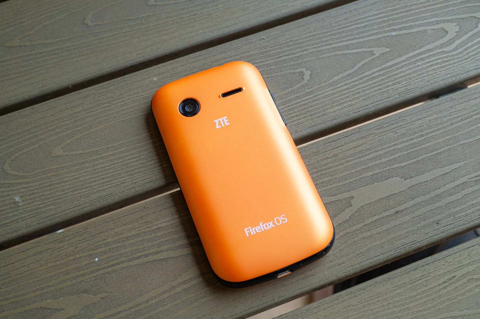 Màn hình chính của ZTE Open với các biểu tượng ứng dụng trên Firefox OS