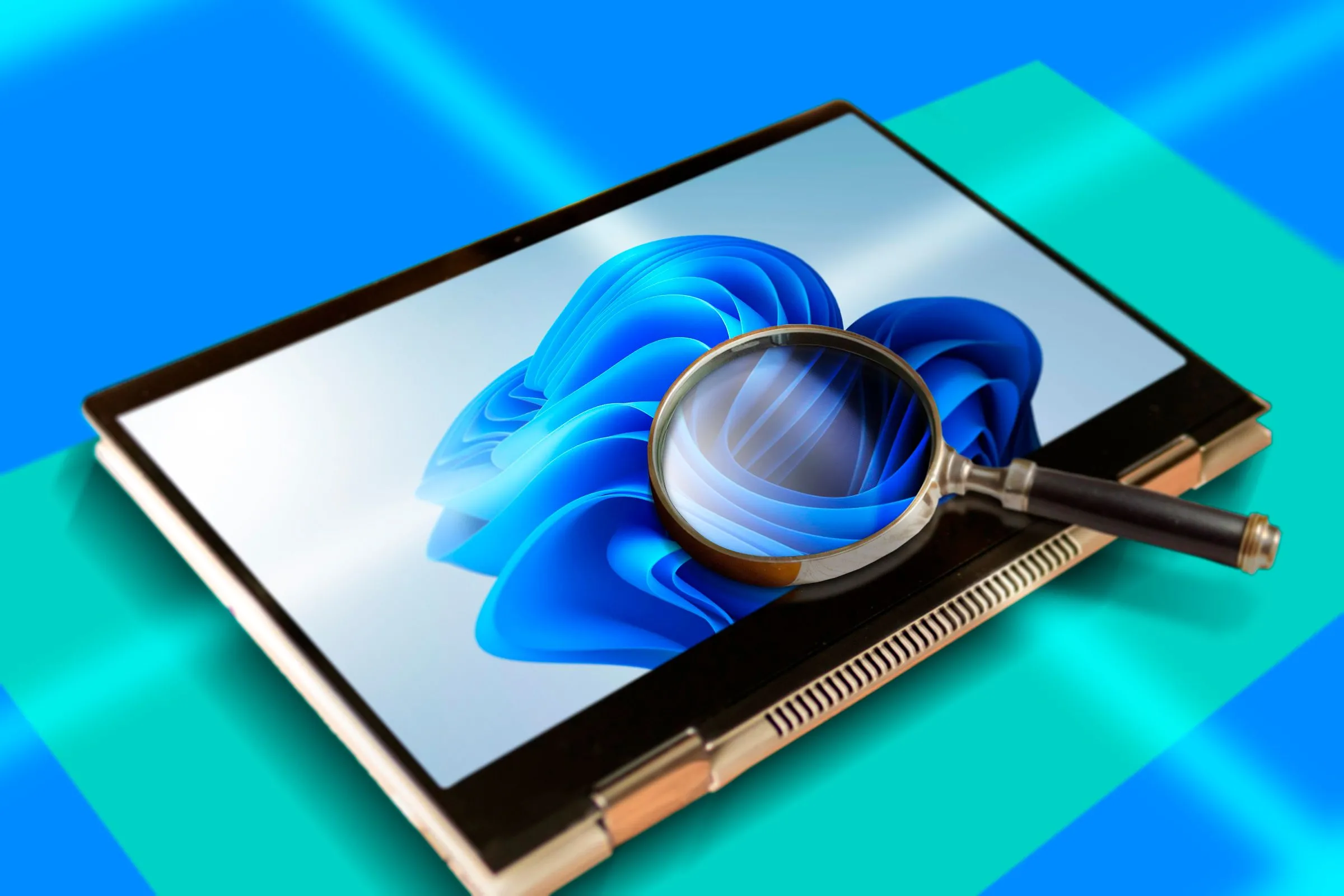 Máy tính Windows 11 với kính lúp tượng trưng cho việc giám sát nhân viên