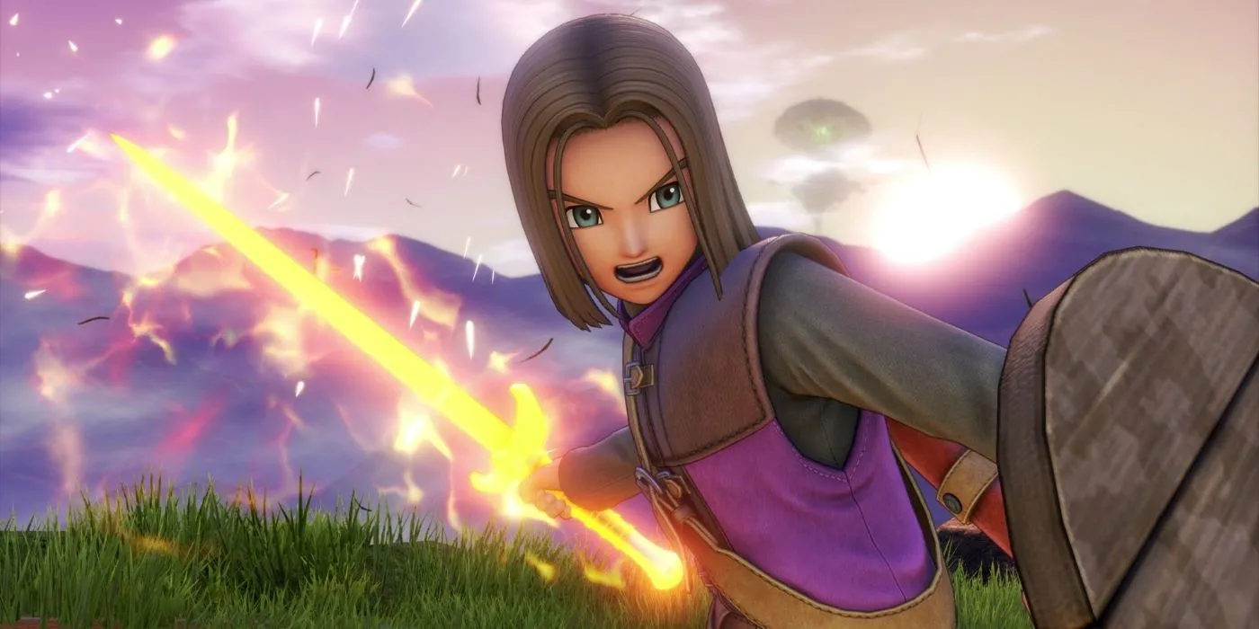 Người hùng Luminary từ Dragon Quest XI đang vung kiếm lửa trong tư thế tấn công
