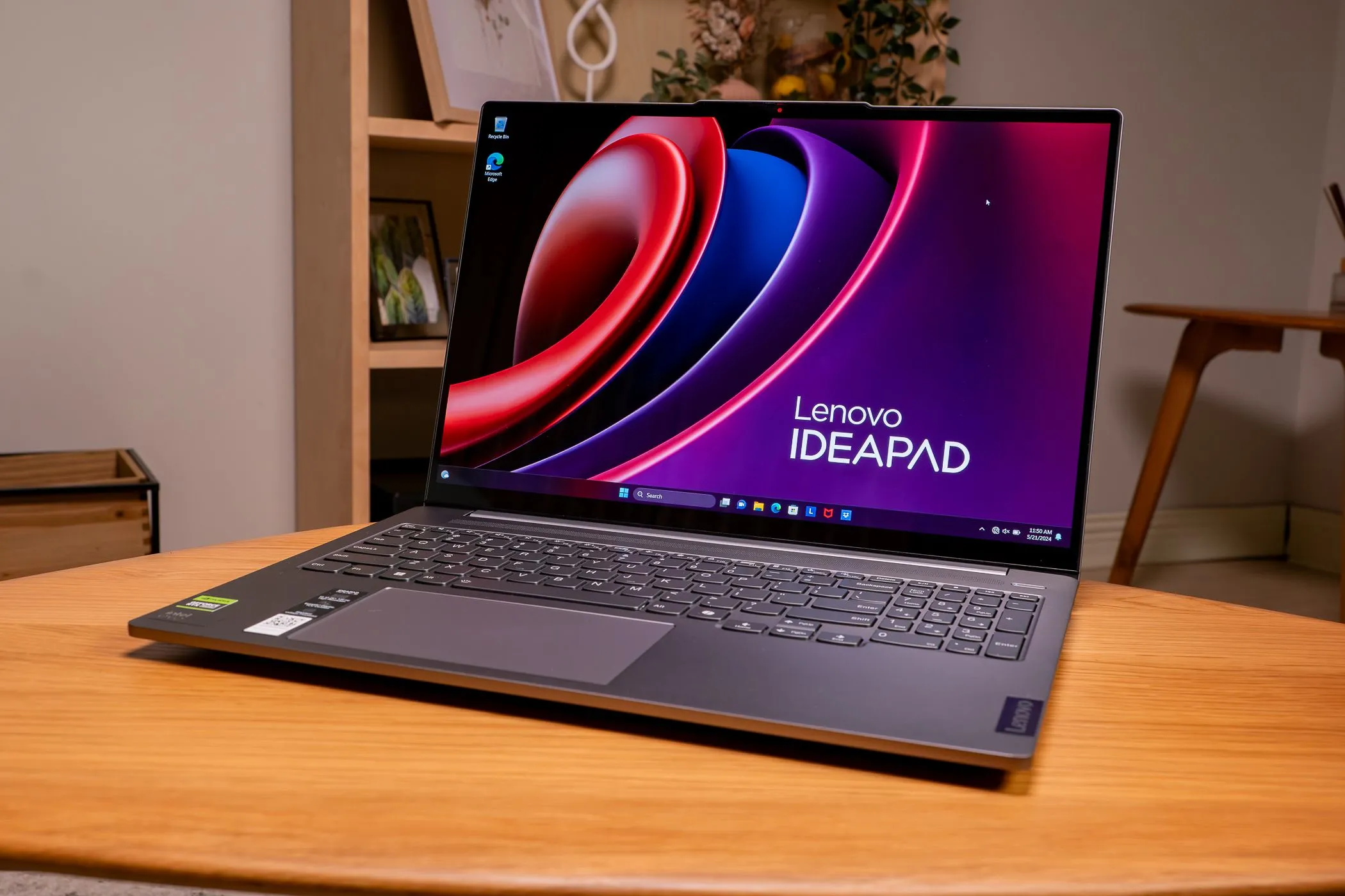 Nhiều sản phẩm công nghệ đang được ưu đãi, bao gồm laptop và phụ kiện