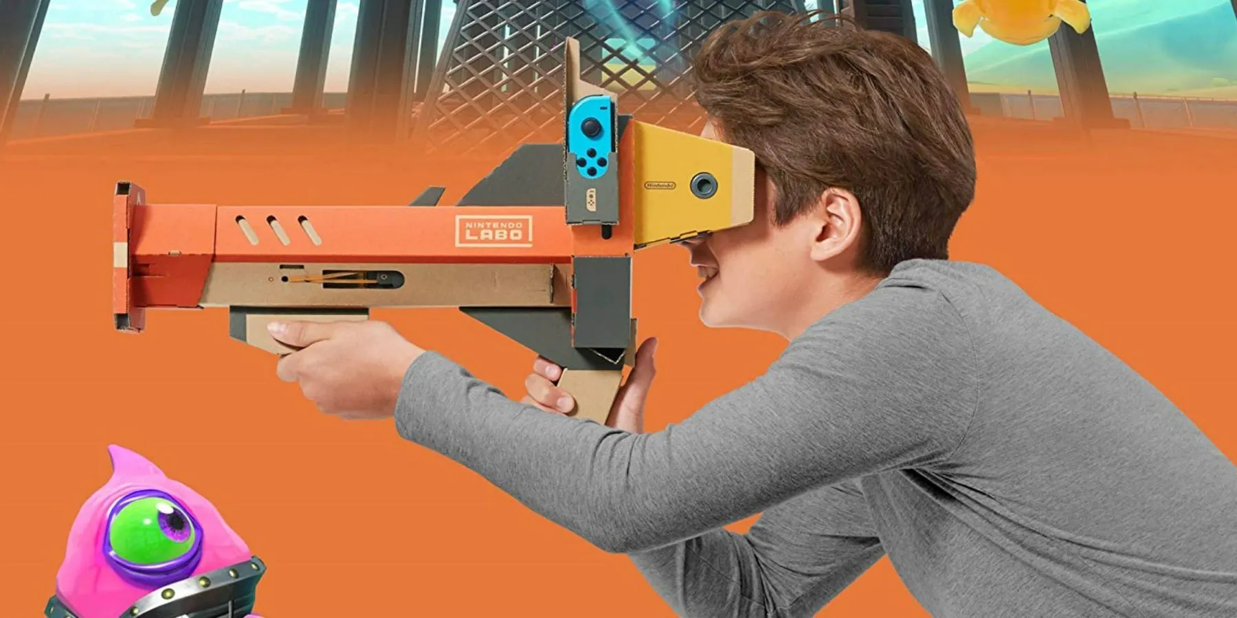 Nintendo Labo và một máy console Switch.