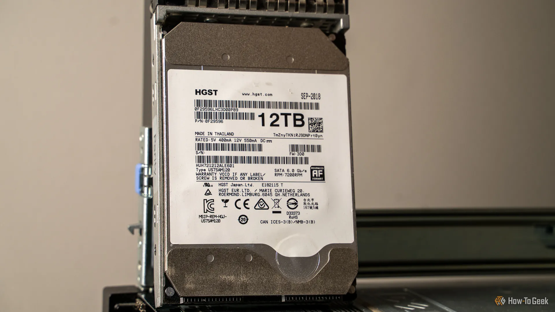 Ổ cứng HDD HGST 12TB Helium đã được chứng nhận lại
