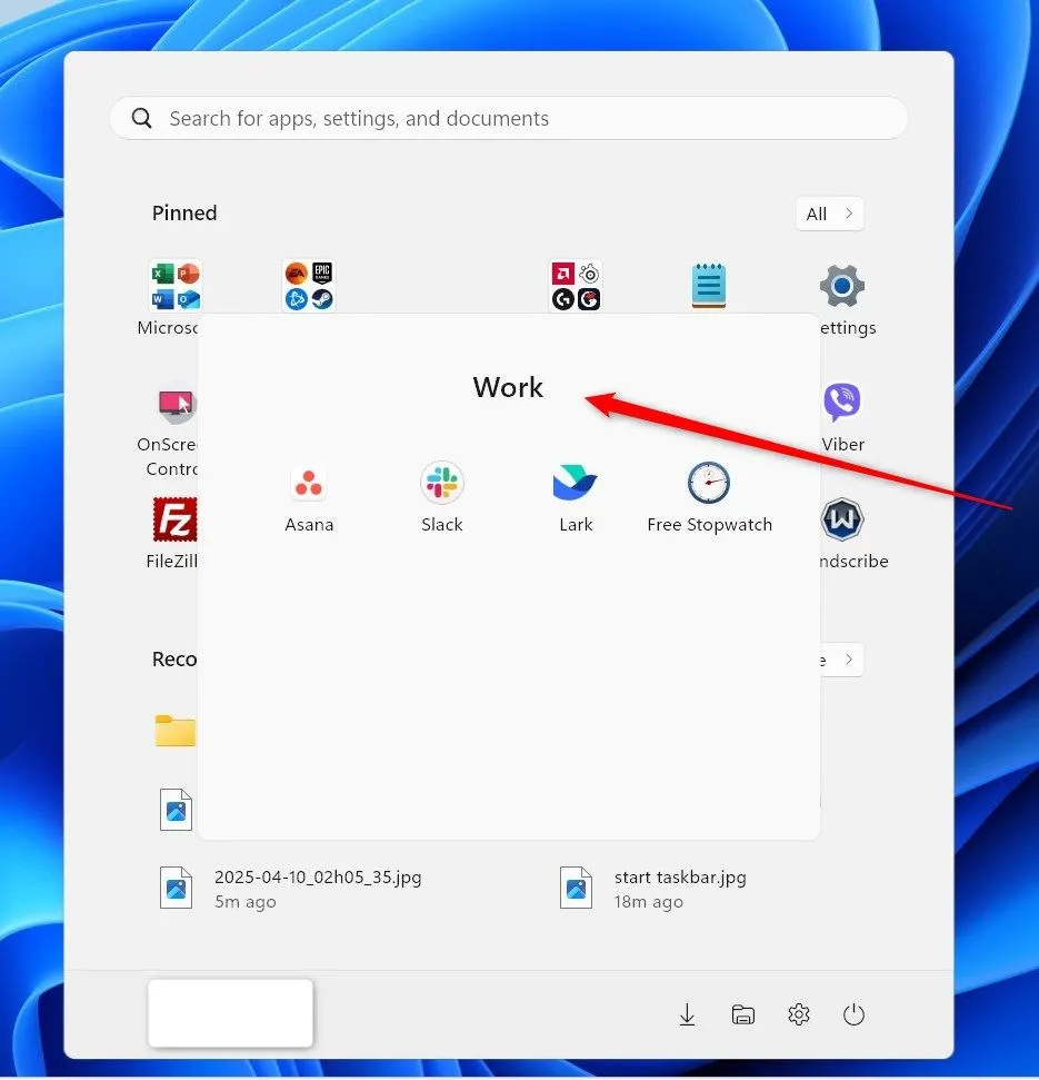 Start Menu Windows 11 hiển thị một thư mục nhóm ứng dụng đã được đặt tên