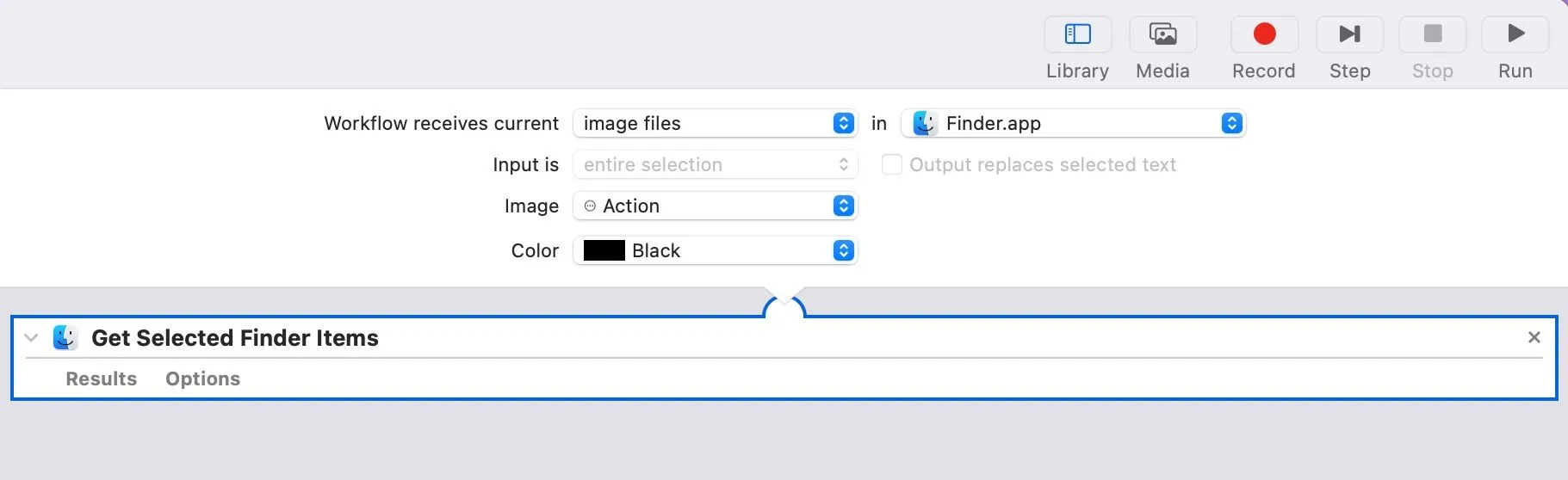 Thêm hành động 'Get Selected Finder Items' vào khu vực quy trình làm việc trong Automator.