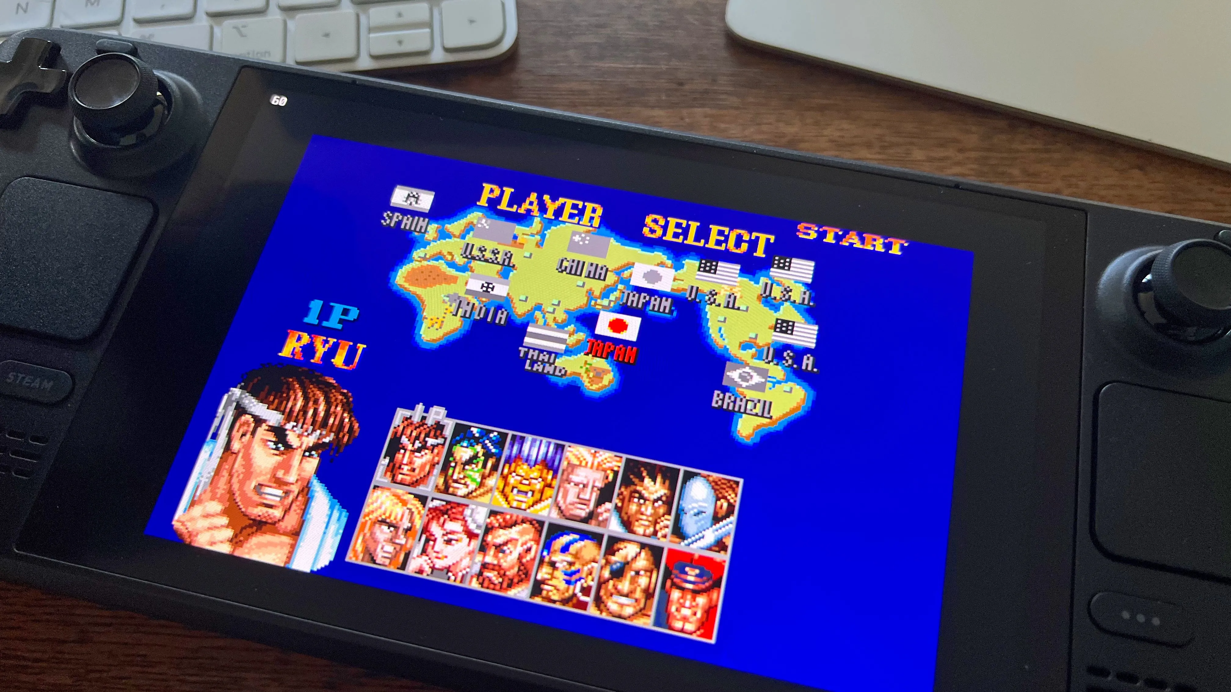 Trải nghiệm game đối kháng cổ điển Super Street Fighter II Turbo thông qua giả lập trên Steam Deck.